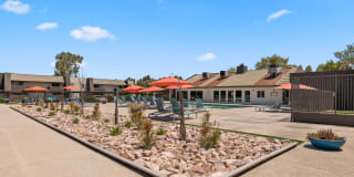 Highland Park Gallery 15