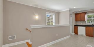 302 W Wayne Street Gallery 11