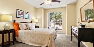 Cobblestone Gallery 10