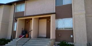2 Bedroom, 1.5 Bathroom Apartment for Rent – Available Now! Gallery 1