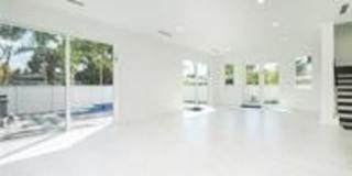 1617 NE 8th Street Gallery 29