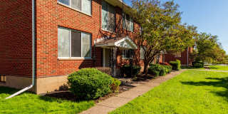 Cedarwood Apartments Gallery 1