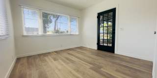 1319 Cacique Street - A Gallery 3