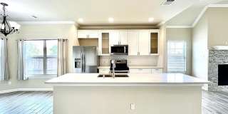 707 Mulberry Court Gallery 1