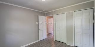 5649 East 13th Place Gallery 14