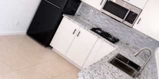 4441 Southwest 18th Street Gallery 3