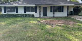 1801 Roosevelt Drive Gallery 1