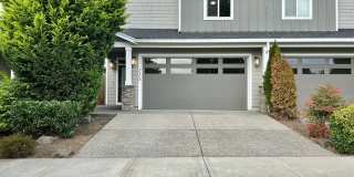 Large 3 Bed, 2.5 Bath Modern House! Large 3 Bed, 2.5 Bath Modern House! Gallery 1