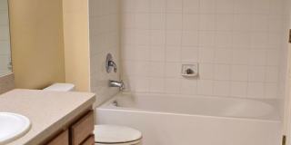 Townhome Near MLK and I-75 Gallery 13