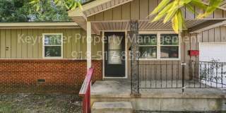 3 Bedroom 1 Bathroom with Attached Garage and Fenced in Yard! 3 Bedroom 1 Bathroom with Attached Garage and Fenced in Yard! Gallery 1