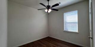 208 Cottonwood Drive Gallery 28