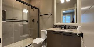 Elegant South Cooper Mountain Home with 4 Bedrooms, Bonus Room, Main-Level Suite & Designer Finishes Gallery 28