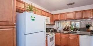 1393 CADHAY COURT Gallery 3