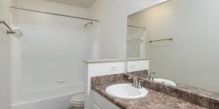 Waters Edge Apartments Gallery 14