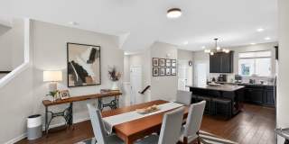 Spacious 3BR Townhome in North Brunswick Gallery 16