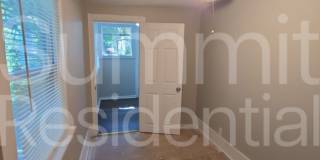 5011 East 39 Terrace Gallery 15