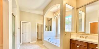 Beautiful Single-Level Custom Home with Serene Backyard Space in the Lovely Peppertree Park Community of Fallbrook! Gallery 36