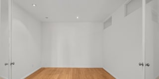 208 W 30TH Street Gallery 12