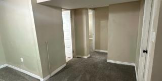 Charming basement apartment Gallery 9