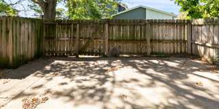 Spacious 3 Bedroom/ 3 Bath Townhouse Spacious 3 Bedroom/ 3 Bath Townhouse Gallery 12
