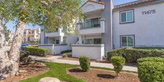 The Enclave at Town Square Gallery 13