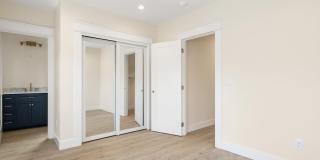 480 Southeast Reed Market Road Gallery 26