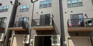 3735 S Tryon Street Gallery 34