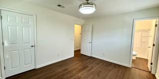 214 Lancaster Road Gallery 20