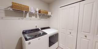 Insignia Apartments Gallery 12