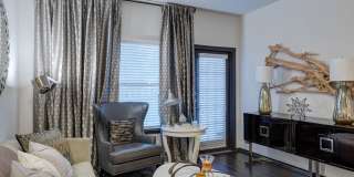 The Flats at Westover Hills by Cortland Gallery 6