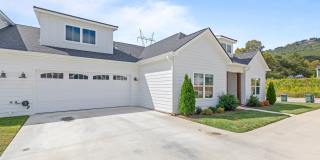 3276 Stone Creek Drive Gallery 2