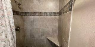 Spacious 3 bedroom with amazing views Gallery 19