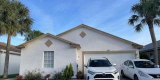 5852 Azalea Circle Gallery 1