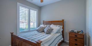 Beautiful 5 Bedroom Home- One Level and Private Pool Gallery 36