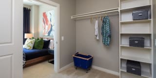 Nine15 Midtown Gallery 13