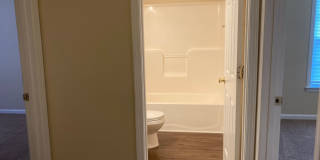 **LESS than 10 minute Drive from Fort Knox** Gallery 15