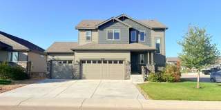 Beautiful 3 Bed, 2.5 Bath House in Windsor! Gallery 1