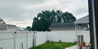 530 Bernard Avenue Gallery 16