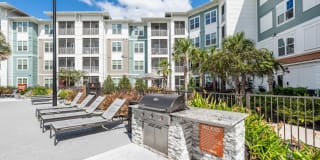 Essex Luxe Apartments Gallery 27