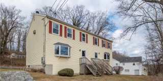 22 Maple Avenue Gallery 1