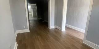 Three Bedroom One Bathroom Ready For ASAP Move In Gallery 3