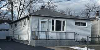 261 Seeley Avenue Gallery 1