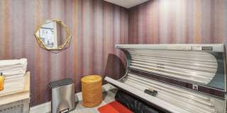 Luxe at the Highlands Gallery 13