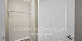2132 Gilbert Ave. Gallery 17