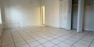 2742 NW 199th Ter Gallery 14