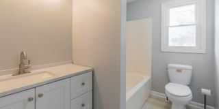 28 Orient Street Gallery 14