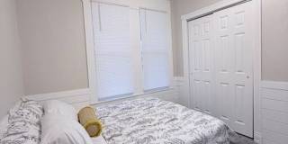 Fully Furnished Home close to UNL Campuses Gallery 21