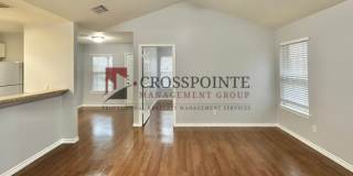 3 Bedroom 2 Bath Duplex at Mansion Creek in Tyler! 1/2 off first full months rent Gallery 7