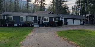 Charming Gold Bar rambler with breath taking views Gallery 1