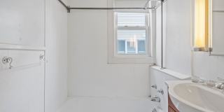 135 Sagamore Street Unit #2 Manchester NH Gallery 5